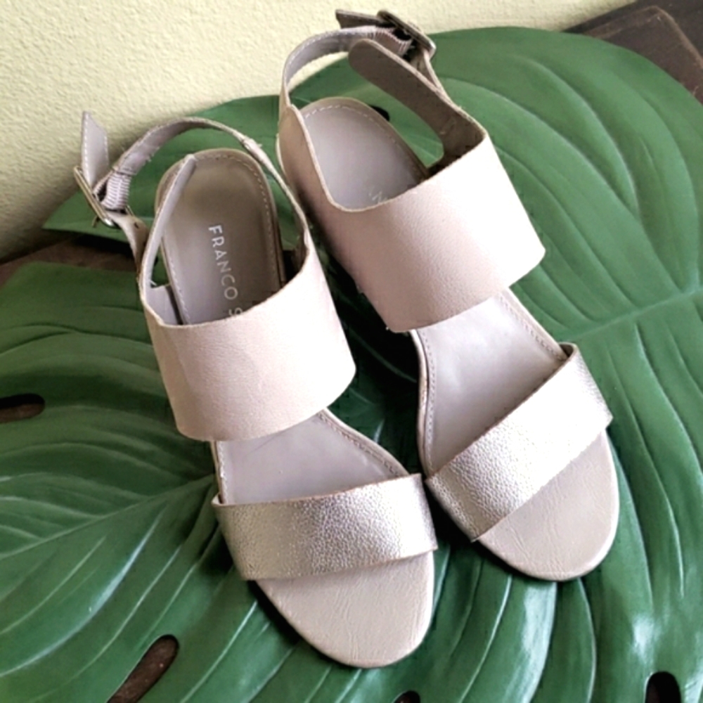 Franco Sarto "Gothic" sandals Sz 6